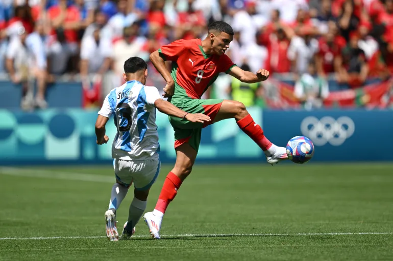 “فيفا” يحسم قراراه بشأن احتجاج الأرجنتين على أحداث مباراة المغرب