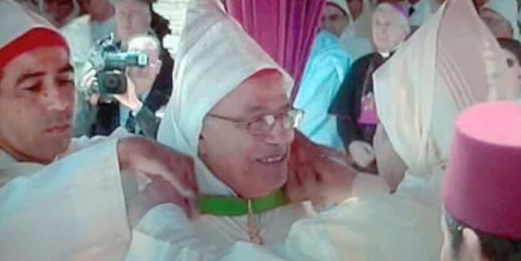 الملك معزيا أسرة الراحل الداسوكين: فنان كوميدي مبدع ورائد حميد الخصال