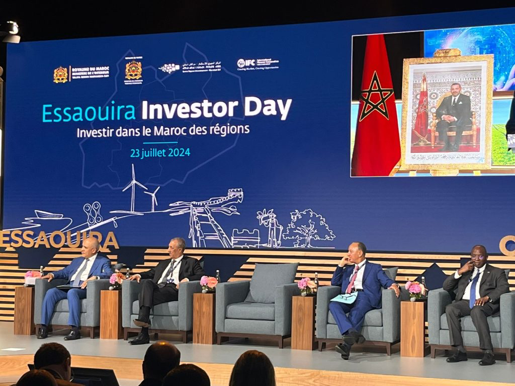 بحضور والي الجهة وعدد من الوزراء انطلاق ندوة دولية بشعار “يوم المستثمر بالصويرة: الاستثمار في المغرب الجهوي” بالصويرة