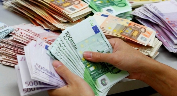تحويلات المغاربة المقيمين بالخارج تصل إلى 56,72 مليار درهم