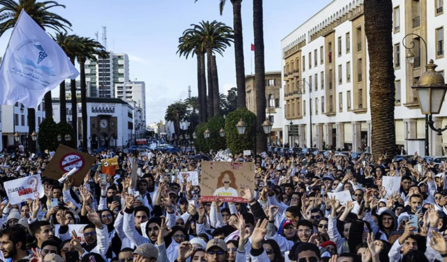أزمة طلبة الطب.. نسبة مقاطعة امتحانات طلبة الطب والصيدلة تتجاوز 90 بالمائة