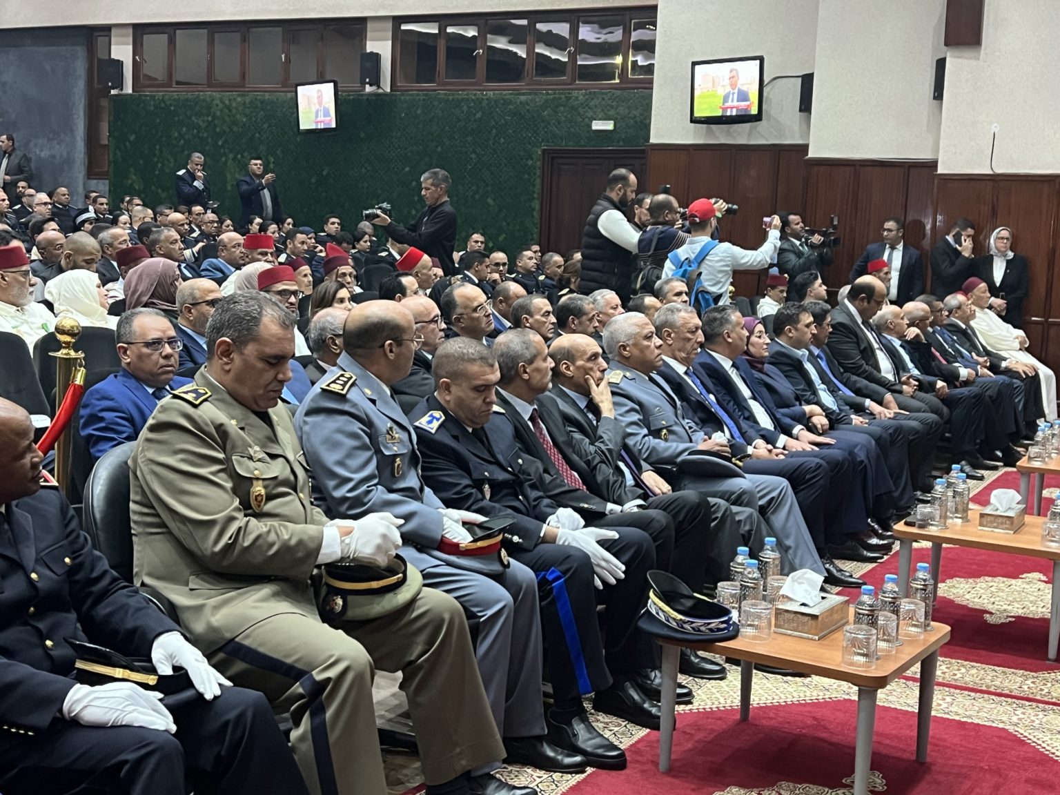 بالفيديو.. والي الجهة يتراس حفل الانصات للخطاب الملكي السامي بولاية جهة مراكش آسفي