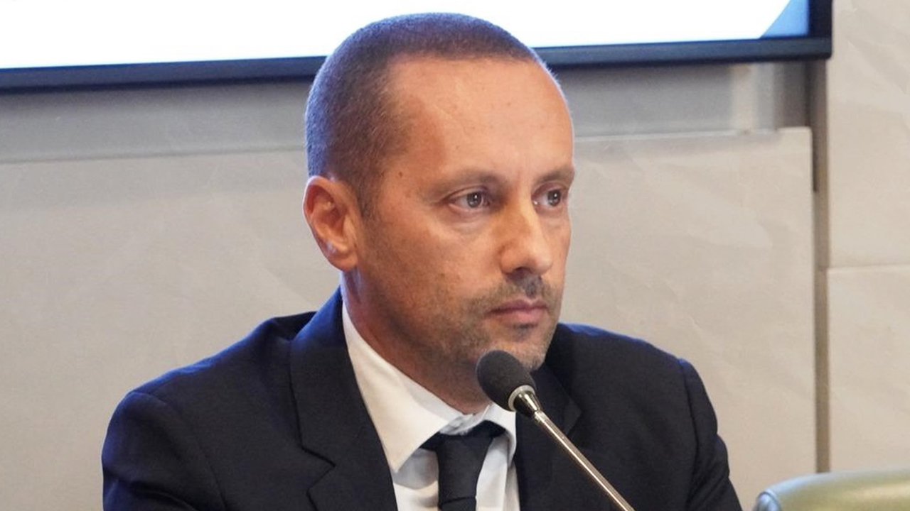 موظفو الصحة بالحوز يحتجون على تفعيل مقرر انتقال ملغى واستمرار صرف الأجرة دون عمل