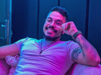 محمد الرفاعي يؤدي جينيريك “أنا وأنت”