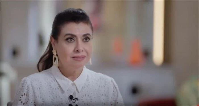 الفنانة المصرية نشوى مصطفى تناشد جمهورها المشاركة في جنازة زوجها