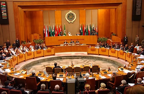 انعقاد قمة عربية طارئة بمصر وتنديد اقليمي باقتراح ترمب بالسيطرة على غزة