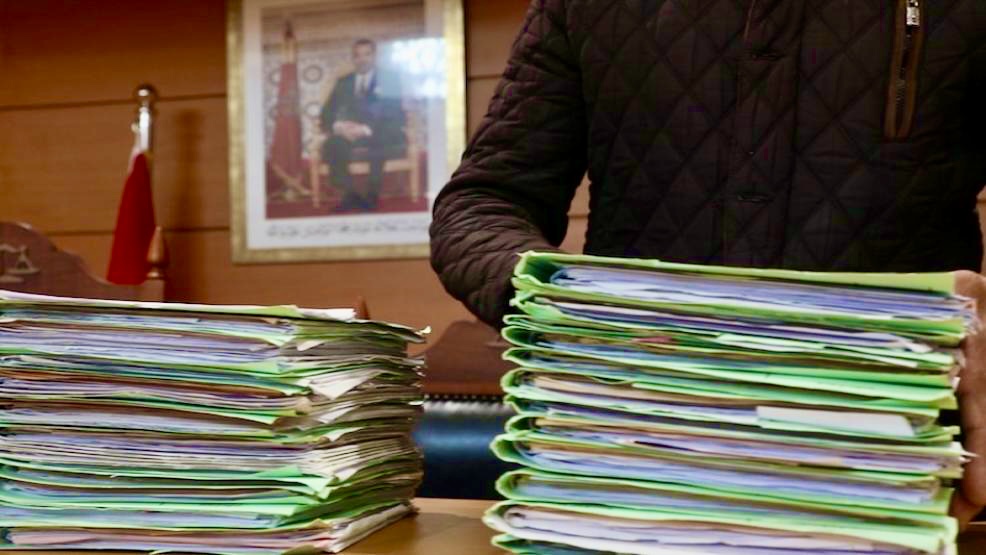 جنايات مراكش.. تأجيل محاكمة ثلاثة مسنين يشتبه تورطهم في اغتصاب جماعي لفتاة قاصر نتج عنه حمل وولادة رضيع جنايات مراكش.. تأجيل محاكمة ثلاثة مسنين يشتبه تورطهم في اغتصاب جماعي لفتاة قاصر نتج عنه حمل وولادة رضيع