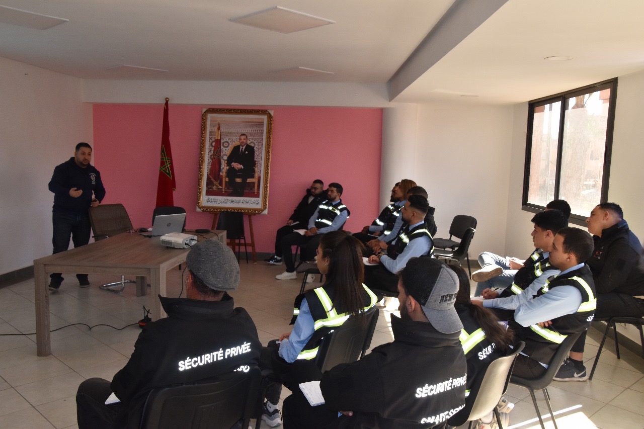 مراكش.. دورة تكوينية في الأمن الخاص لتعزيز قدرات العاملين بالقطاع مراكش.. دورة تكوينية في الأمن الخاص لتعزيز قدرات العاملين بالقطاع