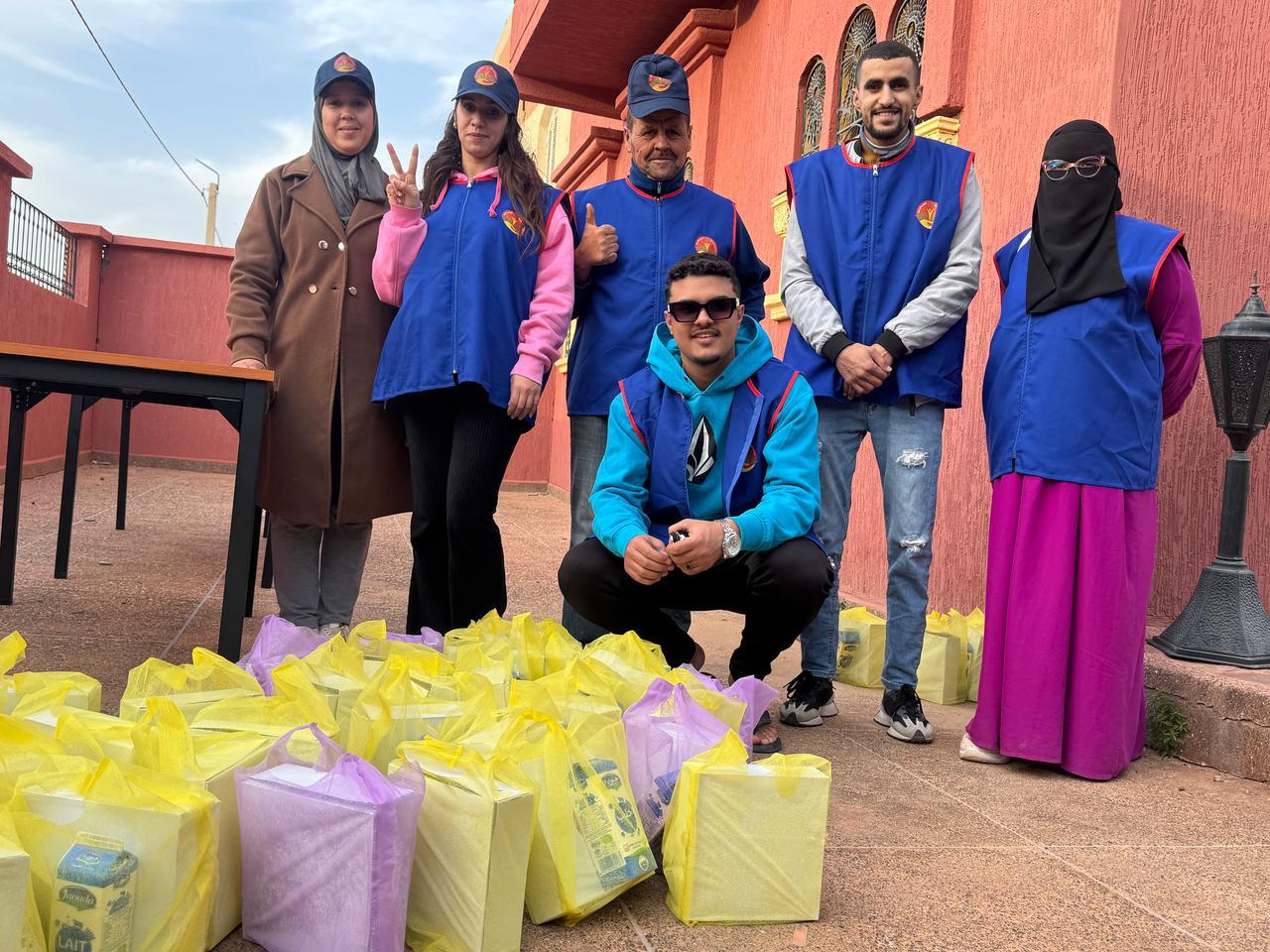 “إفطار عابر سبيل”.. الجمعية المغربية للإغاثة المدنية تواصل توزيع وجبات الإفطار بشيشاوة طيلة رمضان “إفطار عابر سبيل”.. الجمعية المغربية للإغاثة المدنية تواصل توزيع وجبات الإفطار بشيشاوة طيلة رمضان