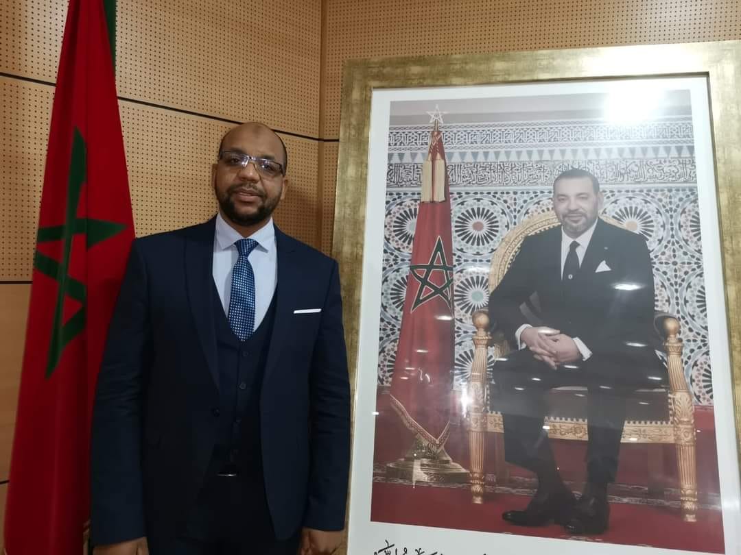وزارة التربية تُنهي مهام المدير الاقليمي بالرحامنة وتُعين هشام الغزولي بديلا له