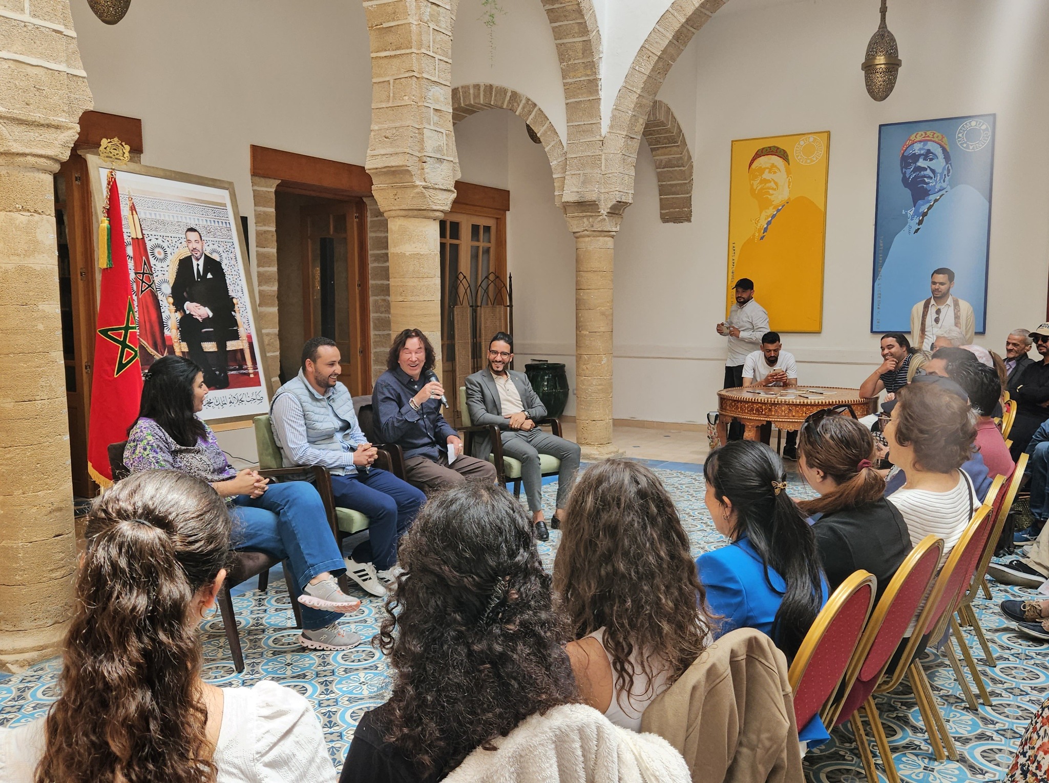 تقديم كتاب “المغرب المتعدد، المتفرد جدا” لمؤلفه أحمد غياث بالصويرة