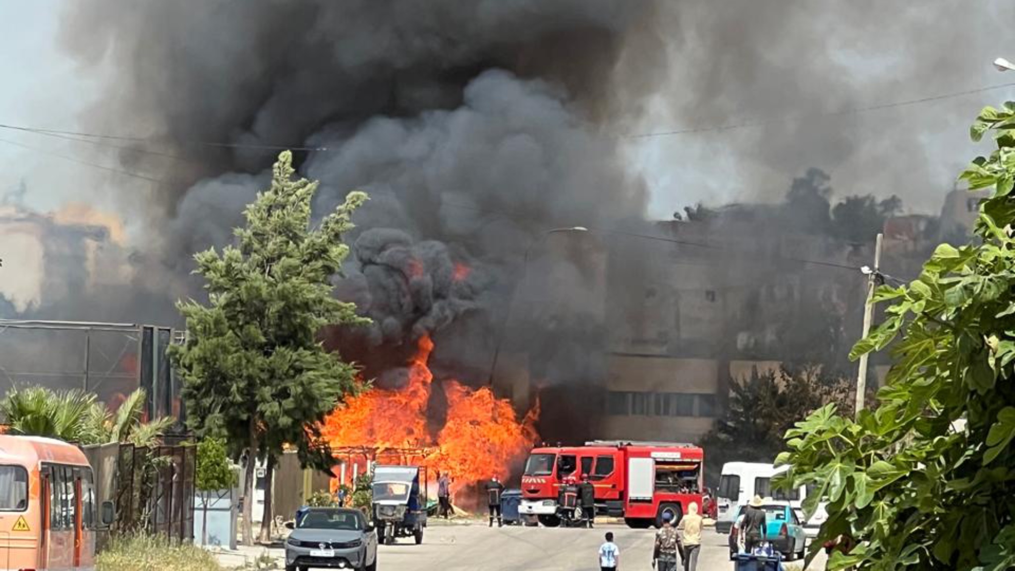 توقيف مشتبه به في إضرام النار بمحلات بيع القصب بطنجة البالية