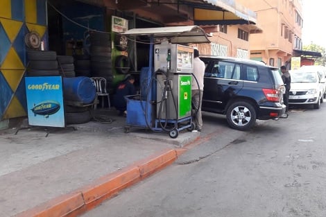 إنذار لـ 21 محلاً لبيع الدراجات النارية بمراكش بسبب مضخات بنزين غير مرخصة