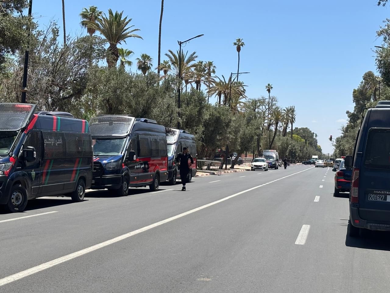 توقيف 106 شخصًا في مراكش بسبب تذاكر مزورة لمباراة الكوكب المراكشي ونهضة بركان