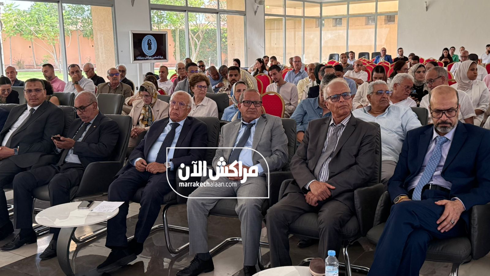 بالصور.. هيئة المحامين بمراكش وورززات تكرّم النقيب والوزير السابق مولاي امحمد الخليفة في لقاء علمي ثقافي