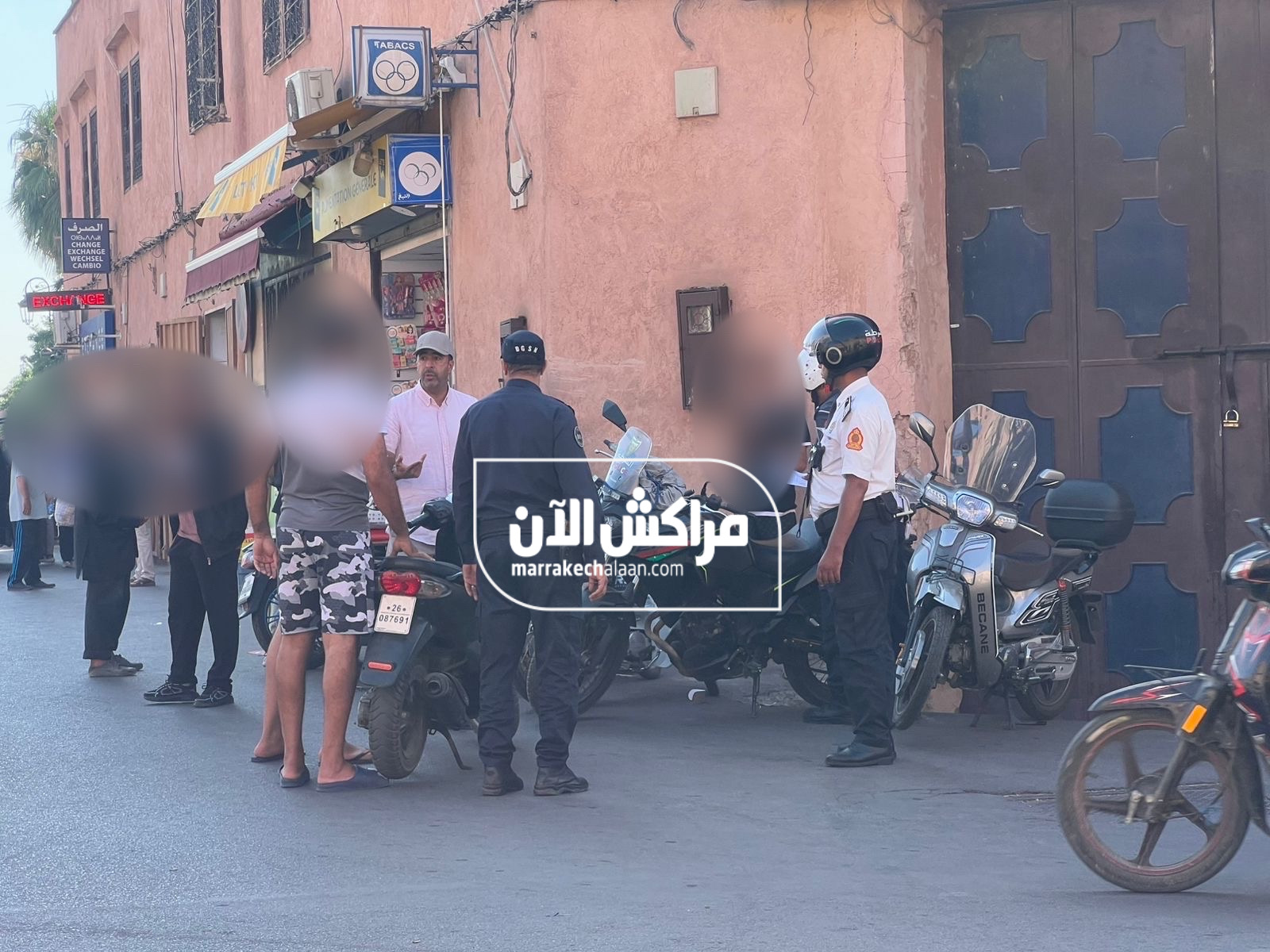 بالصور.. حملة أمنية تسفر عن توقيف شخص متلبس بحيازة مخدر الشيرا بمراكش