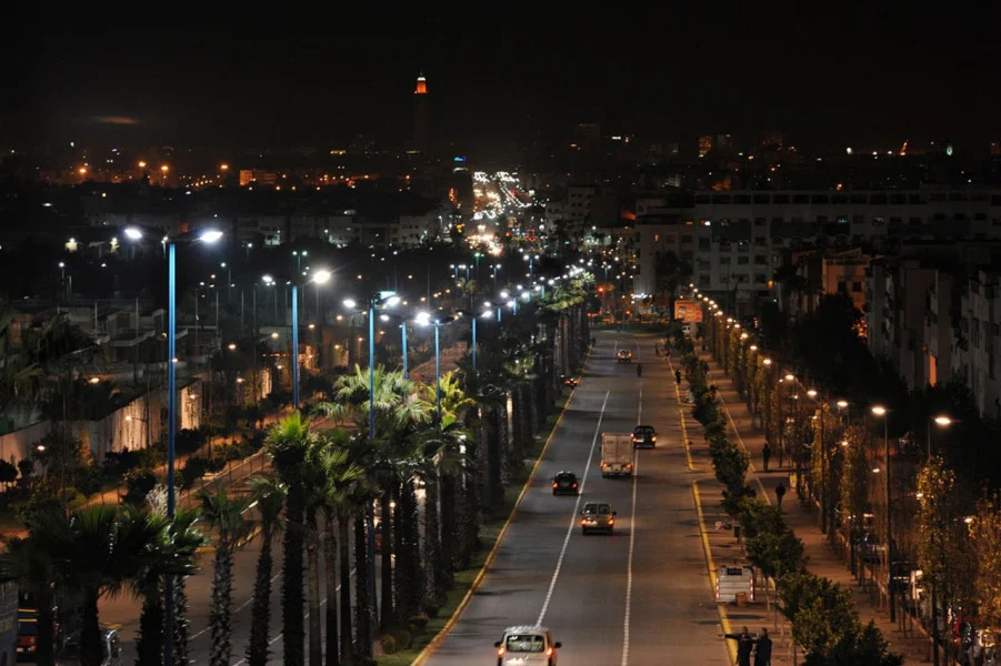 وزارة التجارة تؤكد تضرر السوق الوطنية بسبب مصابيح LED صينية