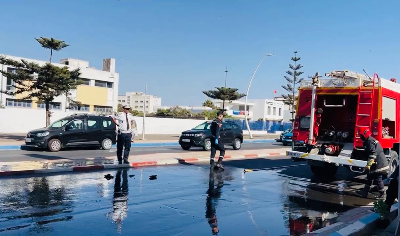 عاجل.. عجلات حافلة تحوّل جسد “كريسون” الى أشلاء بشارع العقبة بالصويرة +صور