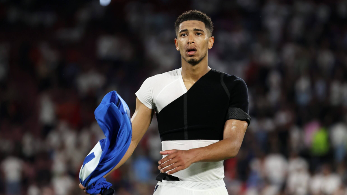 بعد إخضاعه لعملية “الكتف”.. ريال مدريد يكشف مدة غياب بيلنغهام
