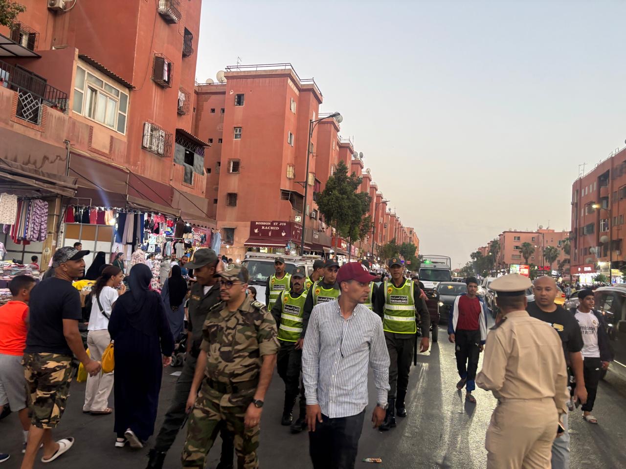 بالصور.. حملة ميدانية مشتركة لتحرير الملك العمومي بمقاطعة المنارة بمراكش