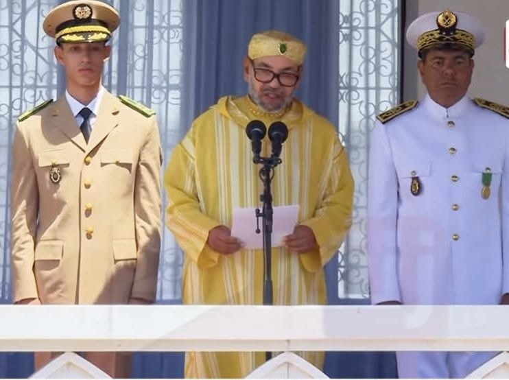 عيد العرش .. جلالة الملك يترأس بتطوان حفل أداء القسم للضباط المتخرجين من المدارس العليا العسكرية وشبه العسكرية