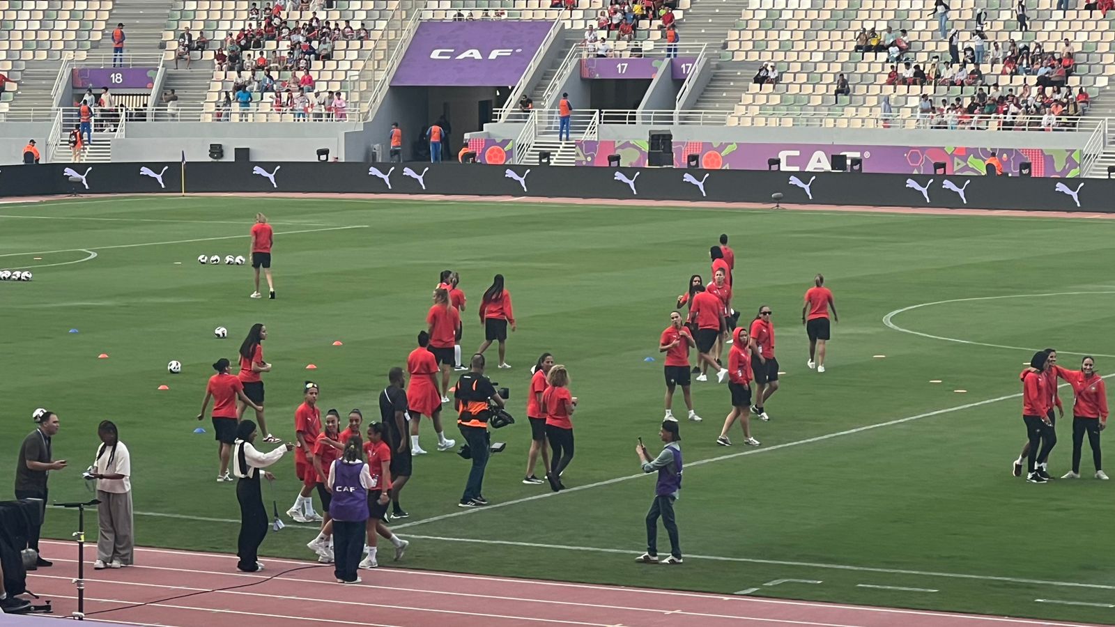 مدرب المنتخب النسوي المغربي يكشف عن التشكيلة الرسمية لمواجهة زامبيا في كأس أمم إفريقيا