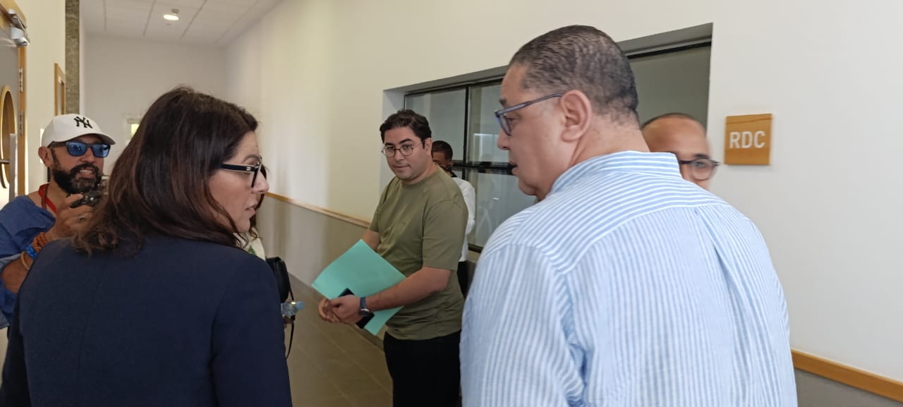 الوزيرة المنصوري والبرلماني الوفا يتفقدان فعاليات الجامعة الصيفية للبام