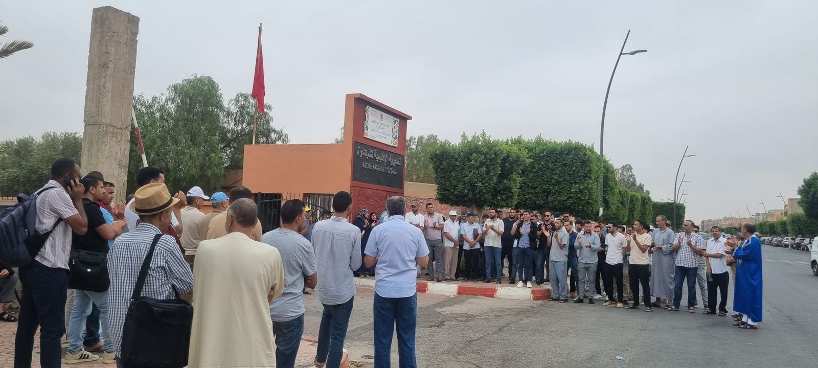 احتجاجات في شيشاوة بسبب حرمان الأساتذة المتدربين من توقيع محاضر الخروج