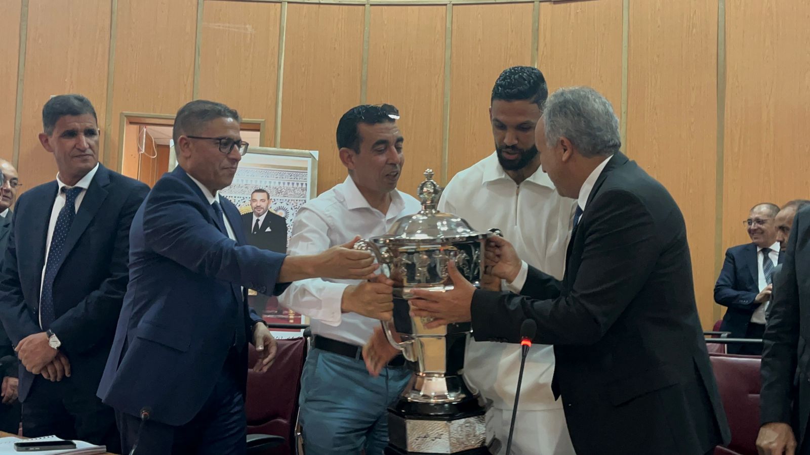 بالفيديو.. الحيداوي يكشف استراتيجية أولمبيك آسفي للموسم المقبل ويشيد بدعم سمير كودار