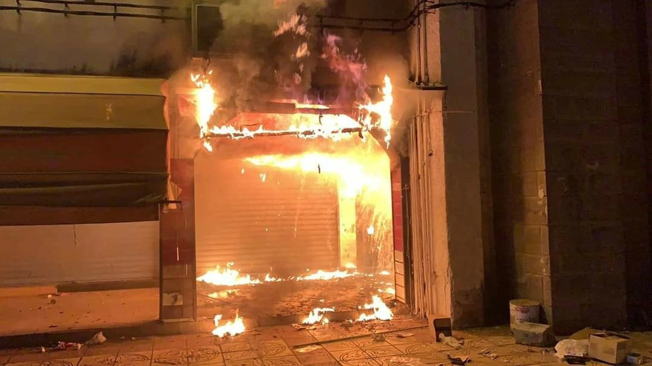 حريق “مهول” يلتهم محلاً تجارياً بالقنيطرة