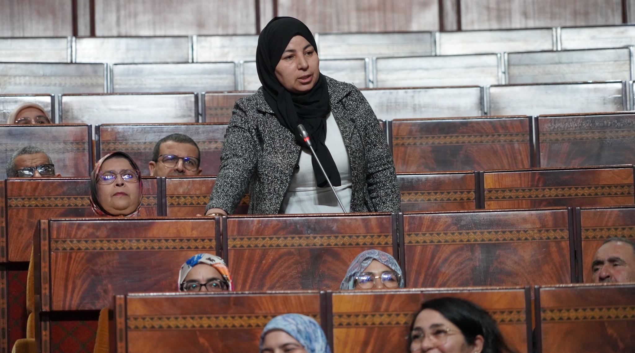 الكوط برلمانية الحوز تسائل الوزير براّدة عن أسباب تأخر بناء إعدادية العرفان بأوزكيتة