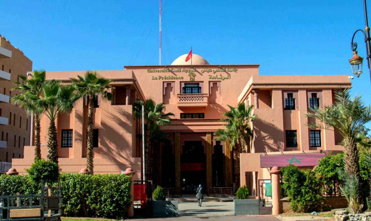 جامعة القاضي عياض تطلق “أسبوع البحث العلمي” لتعزيز الابتكار وربط الجامعة بمحيطها التنموي جامعة القاضي عياض تطلق “أسبوع البحث العلمي” لتعزيز الابتكار وربط الجامعة بمحيطها التنموي