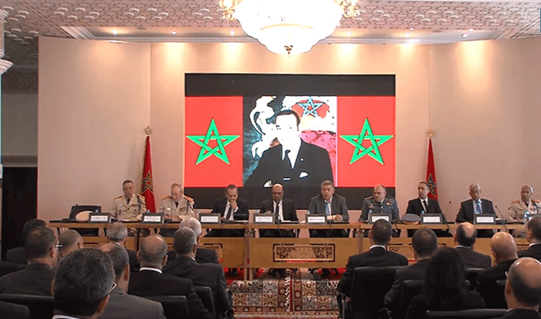 وزير الداخلية يعقد لقاء عمل مع الولاة والعمال المسؤولين بالإدارة الترابية والمصالح المركزية للوزارة