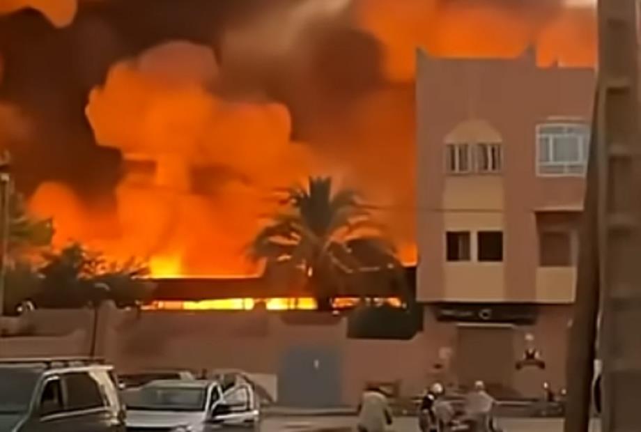 حريق يأتي على محل تجاري تقليدي بسوق “ماتش” في الريصاني