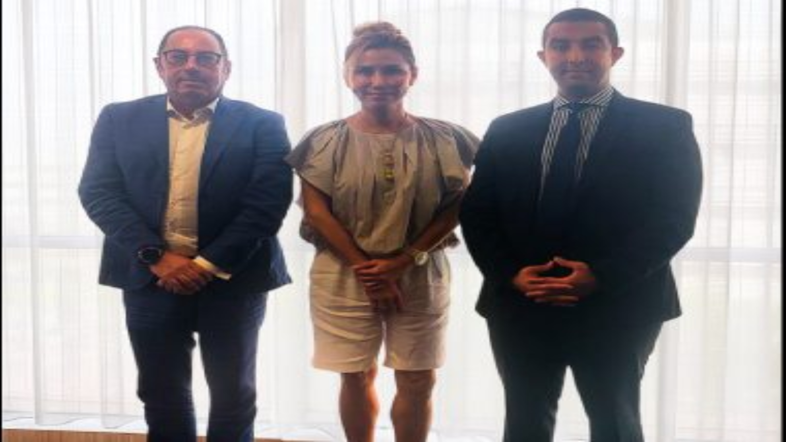 نائبة الرئيس التنفيذي لمركز دبي التجاري العالمي تزور وكالة التنمية الرقمية