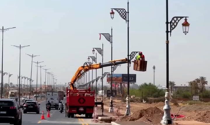 مراكش.. أشغال مكثفة لتوسعة المحاور الطرقية المؤدية إلى الملعب الكبير استعدادًا لـ “كان 2025”