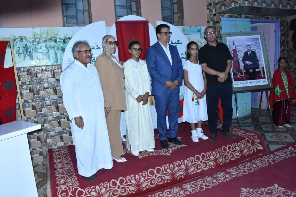 عامل الرحامنة يشارك أطفال مركز الرعاية بذكرى ثورة الملك والشعب