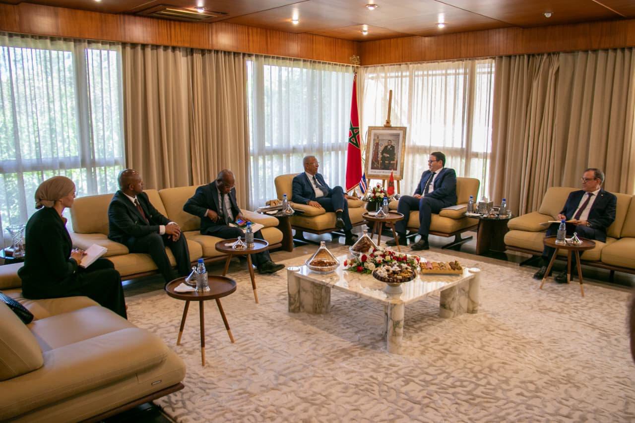 المغرب والرأس الأخضر يبحثان سبل تعزيز التعاون في قطاعي النقل واللوجيستيك