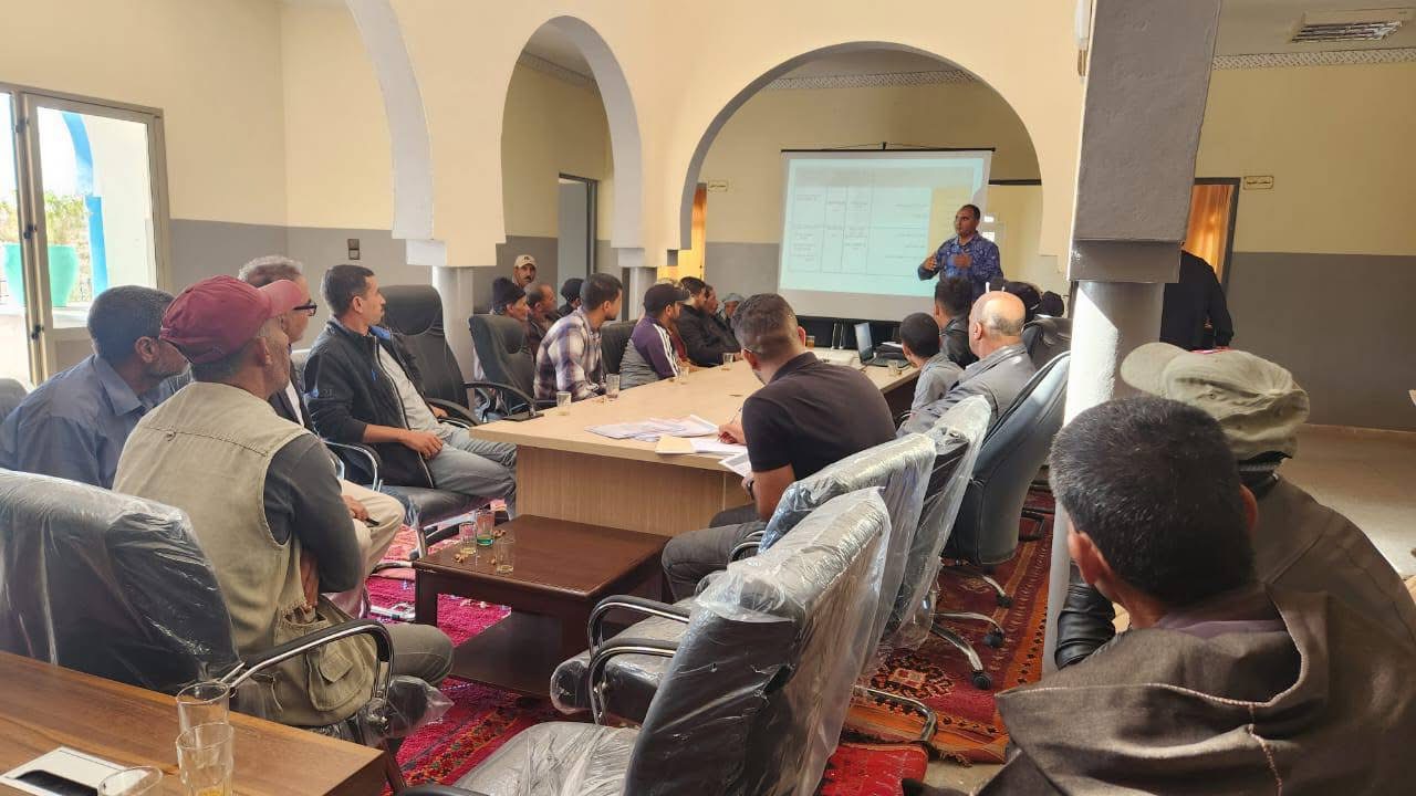 مجلس الكريمات يجتمع بجمعيات المجتمع المدني بشأن “الجيل الجديد من برامج التنمية الترابية والمجالية”
