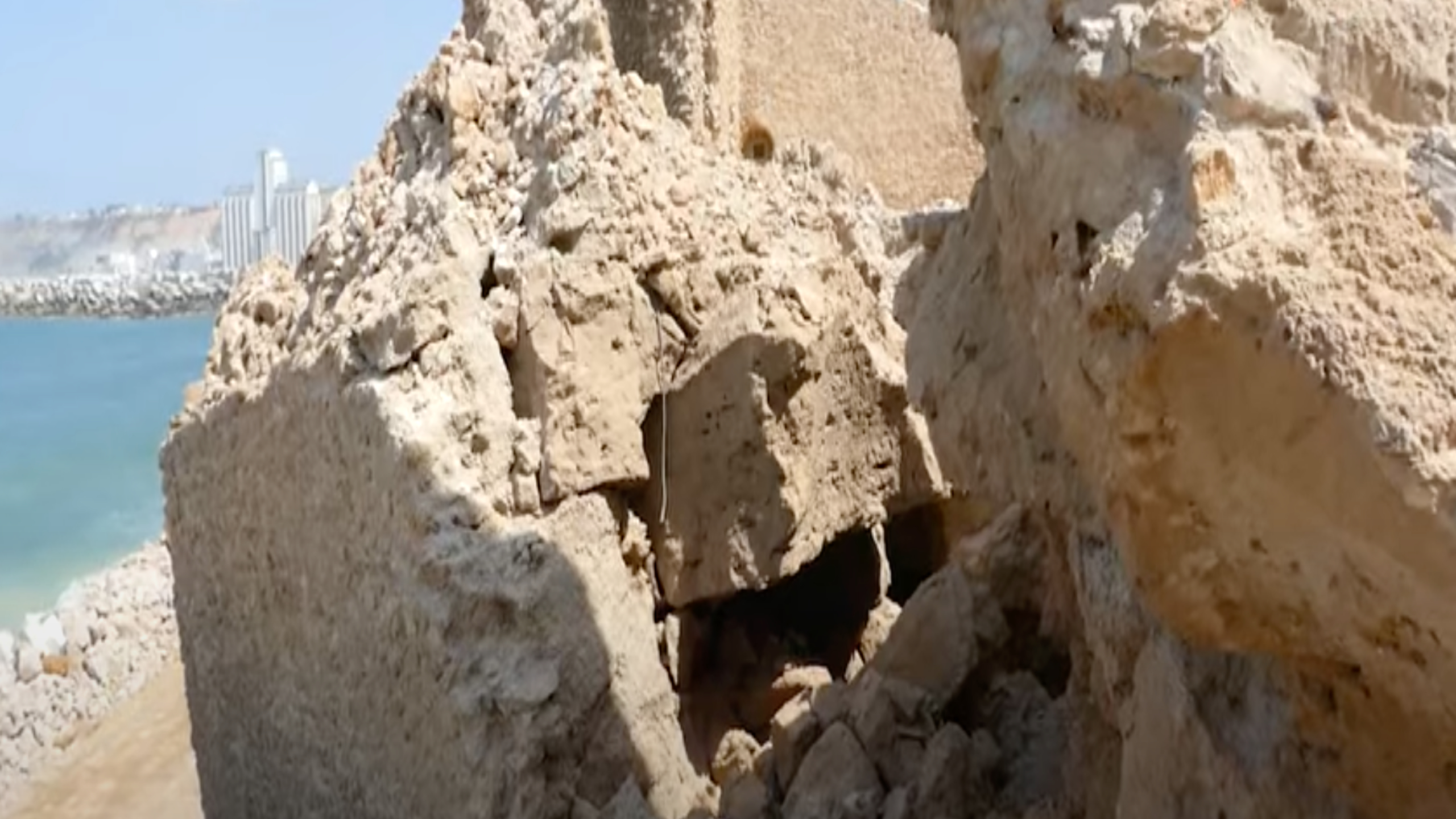 آسفي.. انهيار جديد بقصر البحر أثناء أشغال الترميم