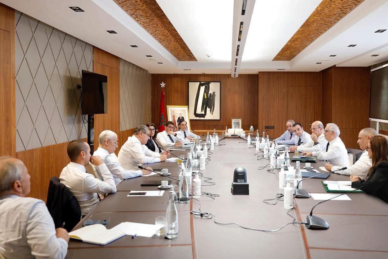 الأغلبية الحكومية تتابع التطورات المرتبطة بالتعبيرات الشبابية وتؤكد تفهمها للمطالب الاجتماعية