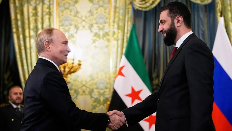 الشرع يطالب روسيا بتسليم “الهارب بشار الأسد”