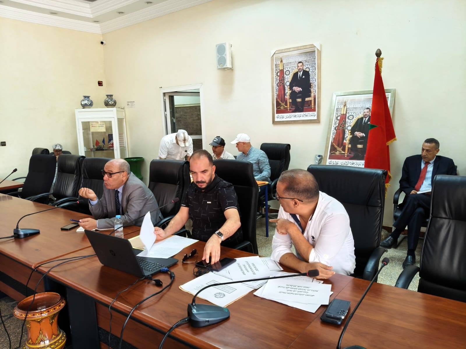 مجلس آسفي يعقد جلسته الثانية من دورة أكتوبر ويصادق على هذه النقط +صور