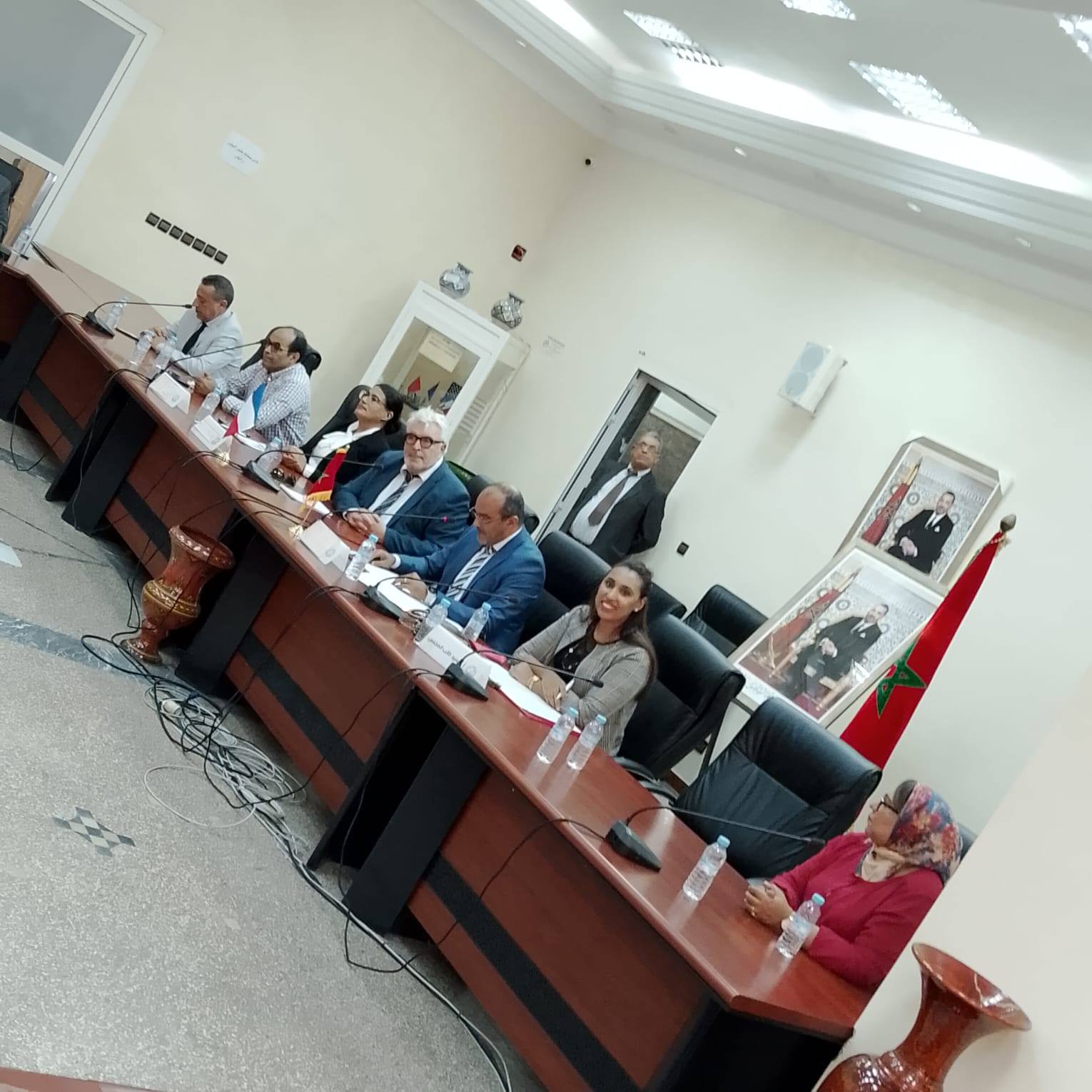 بمقر الجماعة.. وفد فرنسي في زيارة إلى آسفي لتجديد التعاون والشراكة +صور