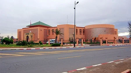 مجلس جهة مراكش اسفي ينفي “صفقة تفاوضية مشبوهة” ويلوح بالمتابعة القانونية