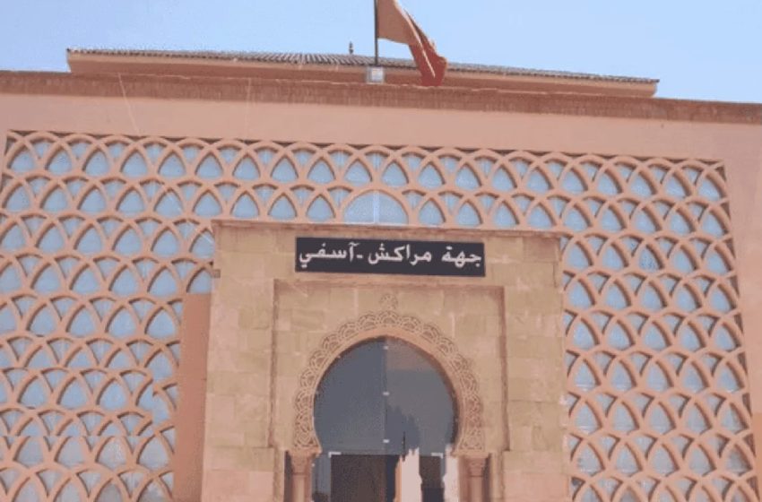 فتح العروض التقنية والمالية لشركتي “ألزا المغرب” و”سوبراتور” في سباق تدبير النقل الحضري بمراكش