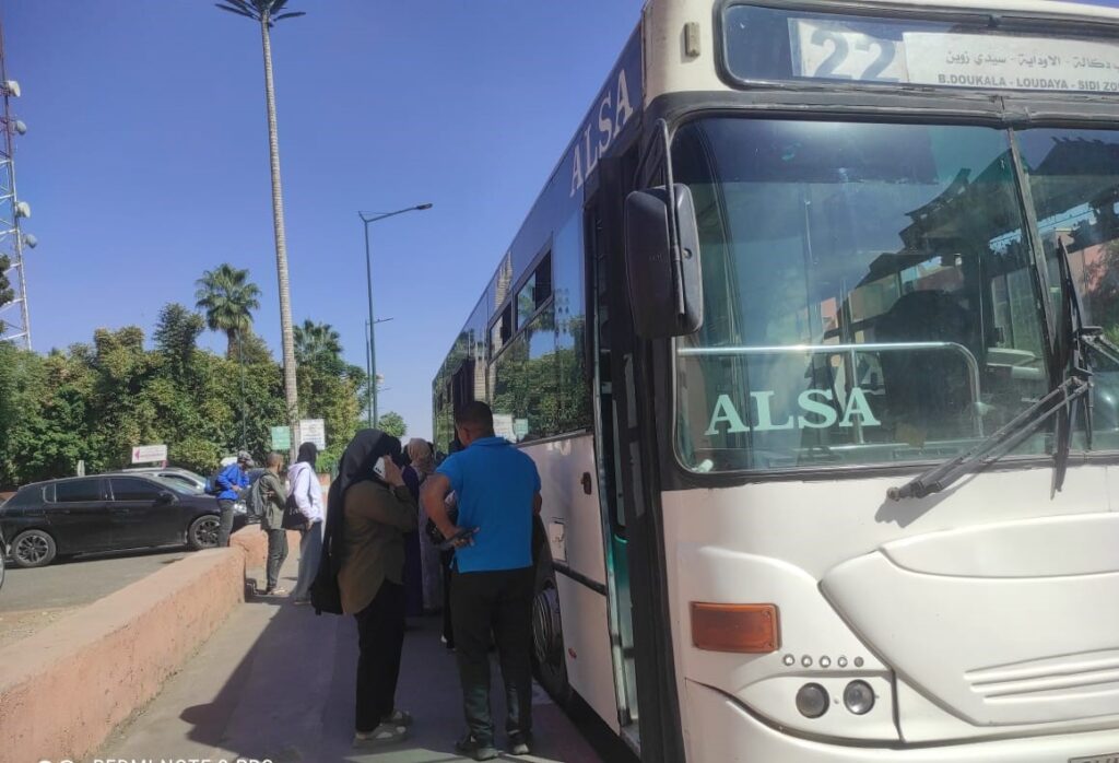 انفجار علبة زيت بحافلة “ألزا” بمراكش دون تسجيل إصابات