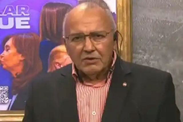 الأرجنتين.. وفاة مرشح للكونغرس خلال مناظرة على المباشر