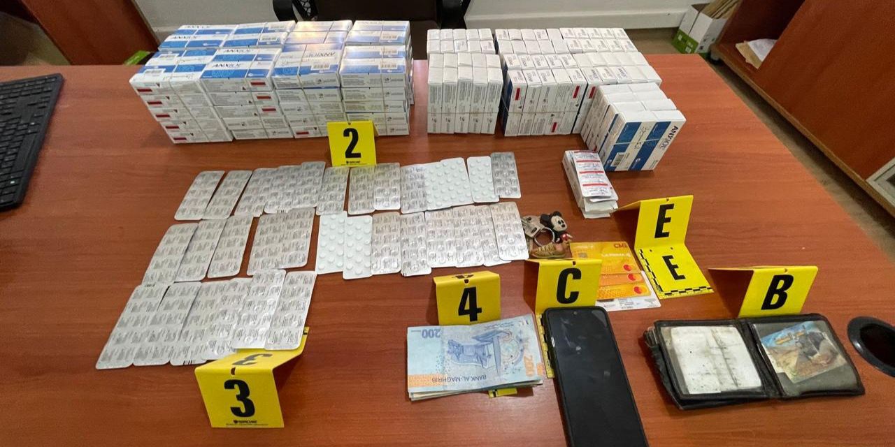 تيفلت.. حجز 9300 قرص مخدر وتوقيف شخص يشتبه في تورطه بترويج المؤثرات العقلية
