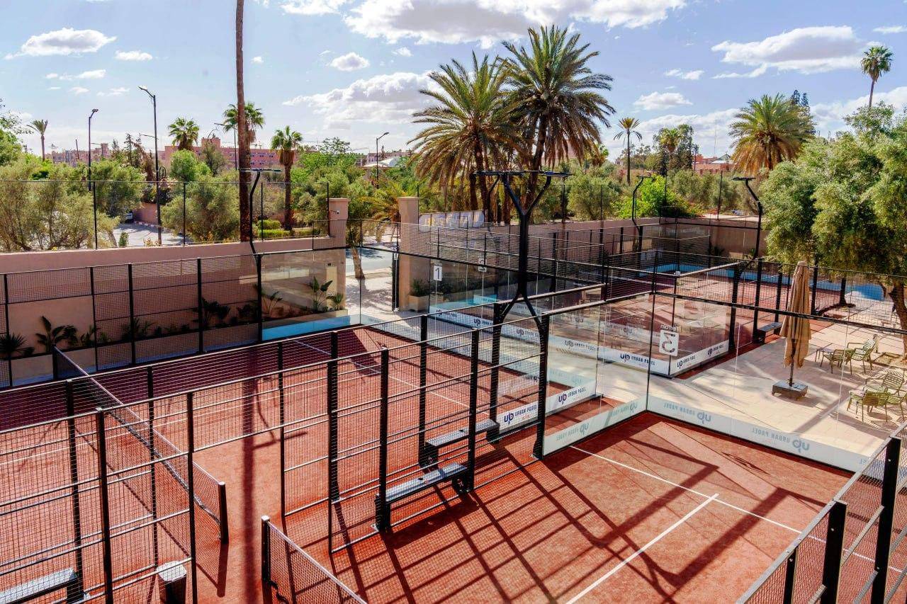 تضامن وردي في مراكش.. النادي الملكي للبادل يحتضن بطولة نسائية للتوعية بسرطان الثدي